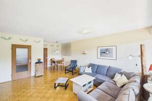 Ruhiger Familien-Wohntraum. Viel Platz zum Preis 1 ETW. Garten, TLB, 2 x Balkon, Garage, SP, Keller – Die vollständige Adresse der Immobilie erhältst du vom Anbieter., 73275 Ohmden – Vorschaubild 6