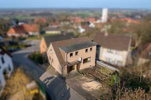 Preisgünstiges Eigenheim zum Sanieren – Die vollständige Adresse der Immobilie erhältst du vom Anbieter., 32312 Lübbecke – Vorschaubild 1