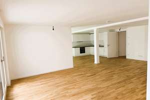 Lichtdurchflutetes Wohngefühl mit Balkon und neuer Einbauküche – modernes Zuhause zum Wohlfühlen – Burgergäßchen 4, 86150 Jakobervorstadt-Nord, Augsburg – Vorschaubild 2