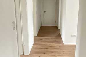 Zentrum! Junger Bungalow, KfW 55 Energie mit Garage, Kaminofen, EBK. Kleines Grundstück… – Leer (Kreis) – Vorschaubild 24