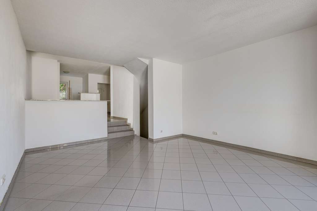 Immobilie in Bad Soden - PROVISIONSFREI! - Familienparadies mit Garten & 2 Balkonen – 160 m² Reihenhaus mit viel Platz! - Bild 2