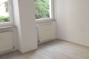 Blick in den Himmel-Nahe Walkmühltal-3 ZKB-Balkon – Die vollständige Adresse der Immobilie erhältst du vom Anbieter., 65195 Westend / Bleichstraße, Wiesbaden – Vorschaubild 9