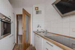 Wohnen am Stadtpark! Bezugsfreie 2-Zi-Dachgeschosswohnung mit TG-Einzelstellplatz + Fußbodenheizung – Die vollständige Adresse der Immobilie erhältst du vom Anbieter., 81241 Pasing, München – Vorschaubild 9