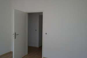 Großzügige 4-Raum-Wohnung mit Balkon in MD Alte Neustadt erwartet Sie! – Peter- Paul- Str. 9, 39106 Alte Neustadt, Magdeburg – Vorschaubild 15