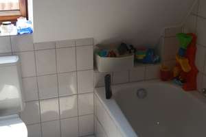 Gemütliche 3-Zimmer-DG-Wohnung mit großem Balkon in Mannheim-Seckenheim – 68239 Seckenheim, Mannheim – Vorschaubild 2