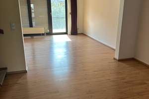 Berlin-Karow: 6 Zimmer | Garten | Vollkeller – Perfekt für Familien – Die vollständige Adresse der Immobilie erhältst du vom Anbieter., 13125 Karow, Berlin – Vorschaubild 2