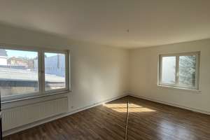 SINGLE-NEST MIT POTENZIAL ZUM PERSÖNLICHEN WOHNTRAUM - 2 Zimmer in WI-Erbenheim zu mieten