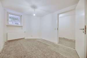 Charakter statt Konvention – Individuelle Souterrainwohnung in begehrter Lage – Die vollständige Adresse der Immobilie erhältst du vom Anbieter., 60325 Westend-Süd, Frankfurt am Main – Vorschaubild 11