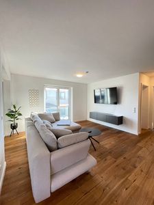 Für Kapitalanleger! Solide 2 Zimmer mit Balkone in Remagen