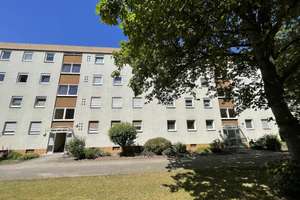 Charmante 3 Zi. -Wohnung mit Loggia und Garage in ruhiger Lage – Die vollständige Adresse der Immobilie erhältst du vom Anbieter., 90449 Röthenbach West, Nürnberg – Vorschaubild 3