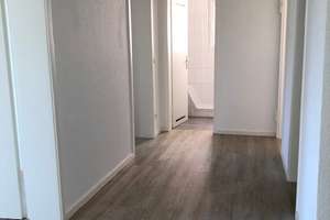 Stadtwohnung im Grünen: Helle 3,5-Zimmer-Wohnung mit Balkon im 2.OG in Stuttgart-Nord/-West – Ehrenhalde 2, 70192 Lenzhalde, Stuttgart – Vorschaubild 12