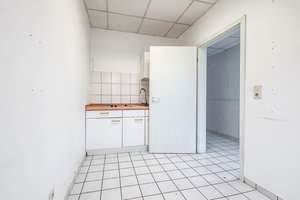 Für Immobilienfüchse! Gebäudeensemble bestehend aus 2 Wohn- und Geschäftshäusern in prominenter Lage – Die vollständige Adresse der Immobilie erhältst du vom Anbieter., 53340 Meckenheim – Vorschaubild 33