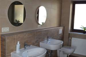 Optimal für Firmen - geräumiger Bungalow – Die vollständige Adresse der Immobilie erhältst du vom Anbieter., 85462 Eitting – Vorschaubild 5