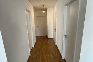 Helle 3-Zimmer Wohnung mit tollem Ausblick – Rheinallee 26, 67061 Ludwigshafen am Rhein – Vorschaubild 4