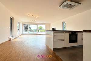 Ruhe trifft Luxus – hochwertiges Penthouse mit Weitblick, Dachterrasse und Carport!
