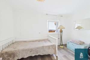MEHRGENERATIONENHAUS - Kernsaniertes Haus mit zwei Wohnungen mit 12-Zimmern in Rotenfels – Die vollständige Adresse der Immobilie erhältst du vom Anbieter., 76571 Gaggenau – Vorschaubild 19