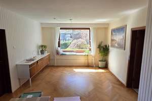 Haus mit Garten in Hamburg-Sasel – befristet für 6-12 Monate zu vermieten – Die vollständige Adresse der Immobilie erhältst du vom Anbieter., 22393 Sasel, Hamburg – Vorschaubild 5