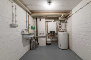* ONLY 10 MIN TO LUCIUS CLAY KASERNE * 
Town house with large plot – ideal for dog owners! – Wiesbaden – Vorschaubild 14