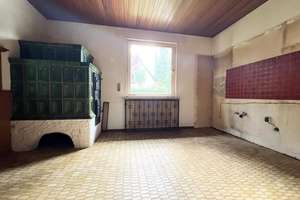 BUNGALOW MIT GROSSEM GARTEN UND GARAGE – RENOVIERUNGSBEDÜRFTIG MIT VIEL POTENZIAL – Die vollständige Adresse der Immobilie erhältst du vom Anbieter., 81827 Waldtrudering, München – Vorschaubild 11