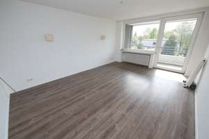 Teilrenovierte helle, geräumige 3,5-Zimmer-Wohnung mit Balkon und Aufzug - Ihr neues zu Hause Buer – Goldbergstr. 84c, 45894 Buer, Gelsenkirchen – Vorschaubild 3