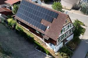 Interessantes Mehrparteienhaus mit bis zu 3 Wohneinheiten und Ausbaupotential – Schwäbisch Hall (Kreis) – Vorschaubild 1