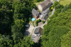 Großzügiges Einfamilienhaus mit Kamin, Pool und vielseitiger Raumaufteilung in Hagen
