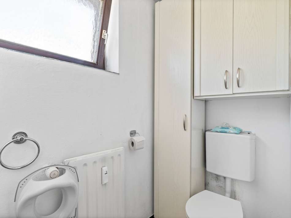 WC DG