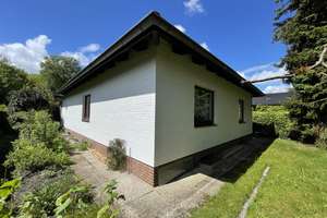 Einfamilienhaus mit großem Grundstück direkt am Naturschutzgebiet – Die vollständige Adresse der Immobilie erhältst du vom Anbieter., 22399 Poppenbüttel, Hamburg – Vorschaubild 17