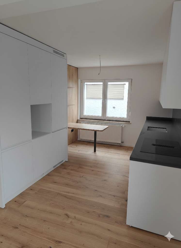 Immobilie in Neuhausen auf den Fildern - Gehobene 3-Zimmer-Wohnung mit Balkon und Klima - Erstbezug nach Renovierung - Bild 2