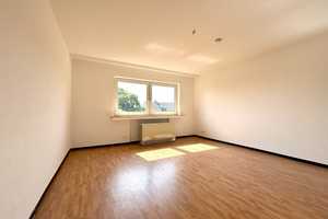 Helle 3-Zimmer-Wohnung mit Balkon in Bochum-Wattenscheid – bequem mit dem Aufzug erreichbar – Wikingerstraße 10, 44867 Bochum – Vorschaubild 1