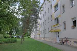 Frühstück auf dem Balkon! – Victor-Klemperer-Straße 29, 6118 Halle (Saale) – Vorschaubild 2