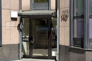 Helle, gepflegte 2 Zimmer-Wohnung mit Balkon auf Erbpacht-Grundstück im alten Teil von D-Oberkassel – Die vollständige Adresse der Immobilie erhältst du vom Anbieter., 40545 Oberkassel, Düsseldorf – Vorschaubild 2