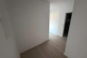 Moderne 2-Zimmer-Wohnung mit großem Balkon und hochwertiger Ausstattung in Münster – Goethestraße 128, 64839 Münster – Vorschaubild 5