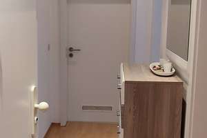 2- Zimmer Wohnung (Stellplatz falls gewünscht) – Seerobenstr. 9, 65195 Westend / Bleichstraße, Wiesbaden – Vorschaubild 3