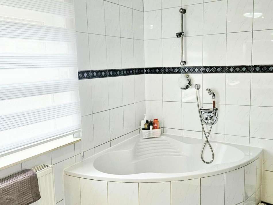 Badezimmer 1.OG