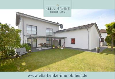 Exklusives, modernes Einfamilienhaus mit hochwertiger Ausstattung in ruhiger Toplage nahe Wolfsburg.