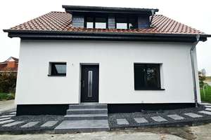 Modernisiertes Einfamilienhaus – energieeffizient, bezugsfertig & provisionsfrei – Bergstraße 19, 33829 Borgholzhausen – Vorschaubild 1