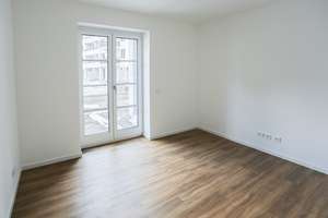 Helle 3-Zi.-Wohnung mit zwei Terrassen und Gartenzugang in Köpenick *offene Besichtigung am Sonntag* – Annenallee 4, 12555 Köpenick, Berlin – Vorschaubild 7