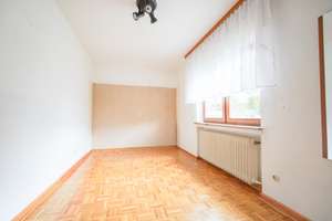 Einfamilienhaus mit zwei Garagen in Wilnsdorf - Rinsdorf – Die vollständige Adresse der Immobilie erhältst du vom Anbieter., 57234 Wilnsdorf – Vorschaubild 24