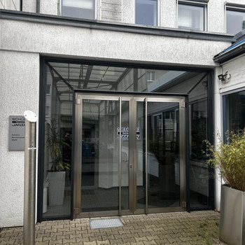 Exklusiv über RUHR REAL | zusätzlich mit ca. 280m² Halle