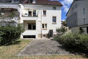 Kühle Souterrainwohnung im charmanten Altbau inkl. Gartenmitbenutzung – Hauptstr. 127, 68259 Feudenheim, Mannheim – Vorschaubild 3