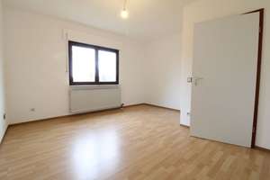 Wohnen im Grünen: Winkelbungalow mit Einliegerwohnung in Mühlacker-Dürrmenz – Die vollständige Adresse der Immobilie erhältst du vom Anbieter., 75417 Mühlacker – Vorschaubild 18