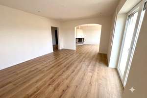 Erstbezug Möhringen: Stilvolle 3,5-Zi.-Etagenwohnung mit Kamin, Balkon & Garten – Im Schießgärtle 17, 70567 Möhringen-Mitte, Stuttgart – Vorschaubild 3