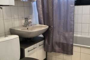 Renovierte Wohnung mit 3 Zimmern. Oben auf keiner wie wir- wohnen in Wuppertal Barmen Hatzfeld  – Zum alten Zollhaus 46, 42281 Wuppertal – Vorschaubild 12