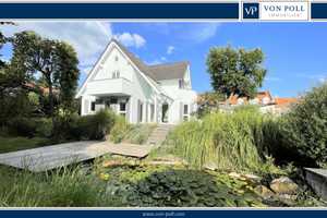 Elegantes Architektenhaus im Kern von Usingen: Garten, Doppelgarage, EBK und Einliegerbereich! – Hochtaunuskreis – Vorschaubild 1