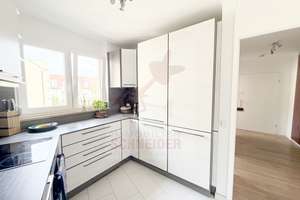 IMMOBILIEN SCHNEIDER - PASING - traumhaft schöne, lichtdurchflutete DG - Wohnung mit Dachterrasse – 81241 Pasing, München – Vorschaubild 13