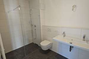 Stilvolle 4-Zimmer-Wohnung mit Balkon & TG, Erstbezug – Dornbirner Straße 4, 70469 Bahnhof Feuerbach, Stuttgart – Vorschaubild 16