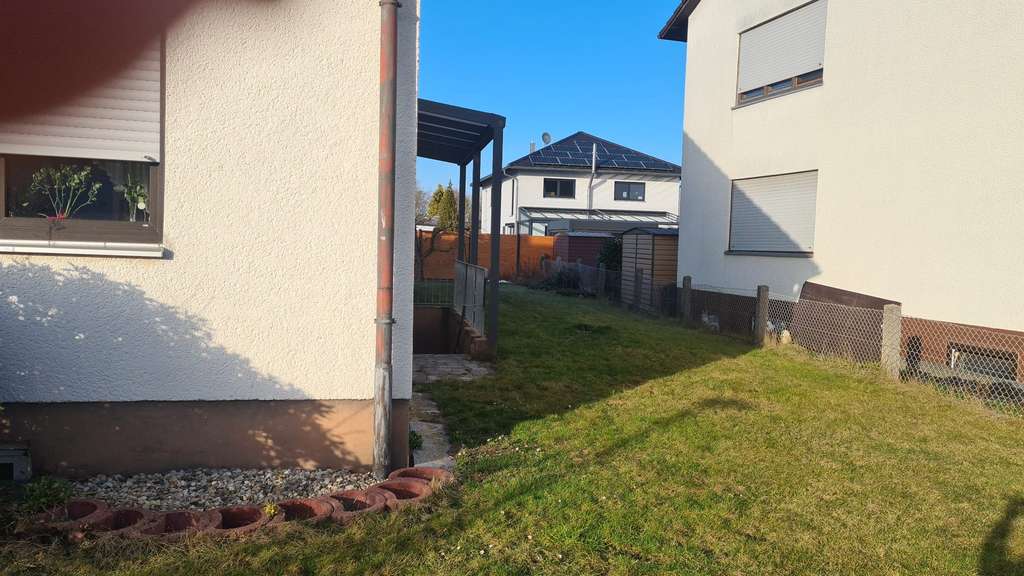 Immobilie in Atting - Ruhig gelegenes Einfamilienhaus mit eingewachsenem Garten und vielseitigem Raumangebot - Bild 4