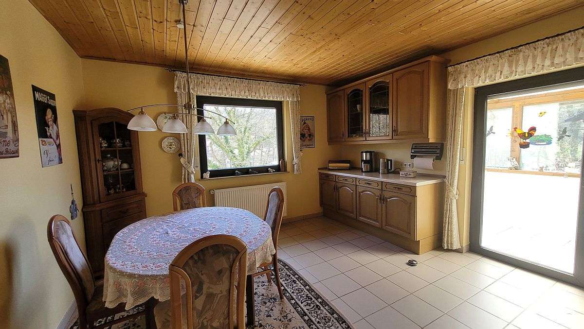 Immobilie in Staudernheim - Einfamilienhaus mit Garage am Waldrand - Bild 5