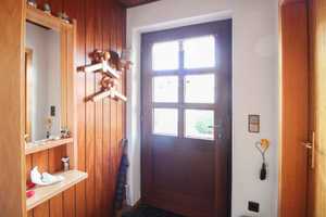Gestaltbares Zuhause: Großzügiges Einfamilienhaus mit Garten und viel Potenzial in Uetersen – Pinneberg (Kreis) – Vorschaubild 3